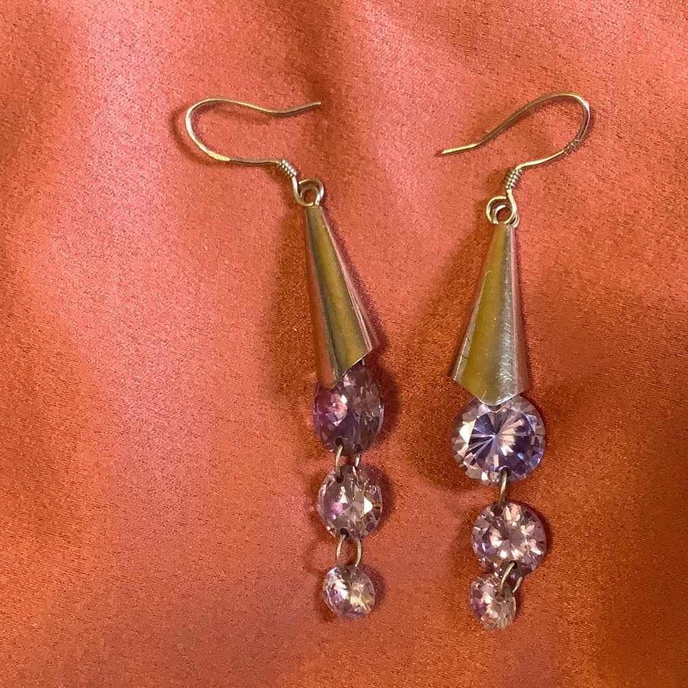 ❤Purple dangling earrings